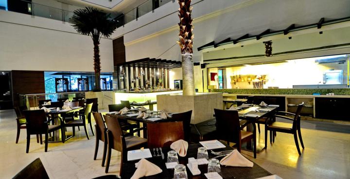 Ramee Grand Hotel